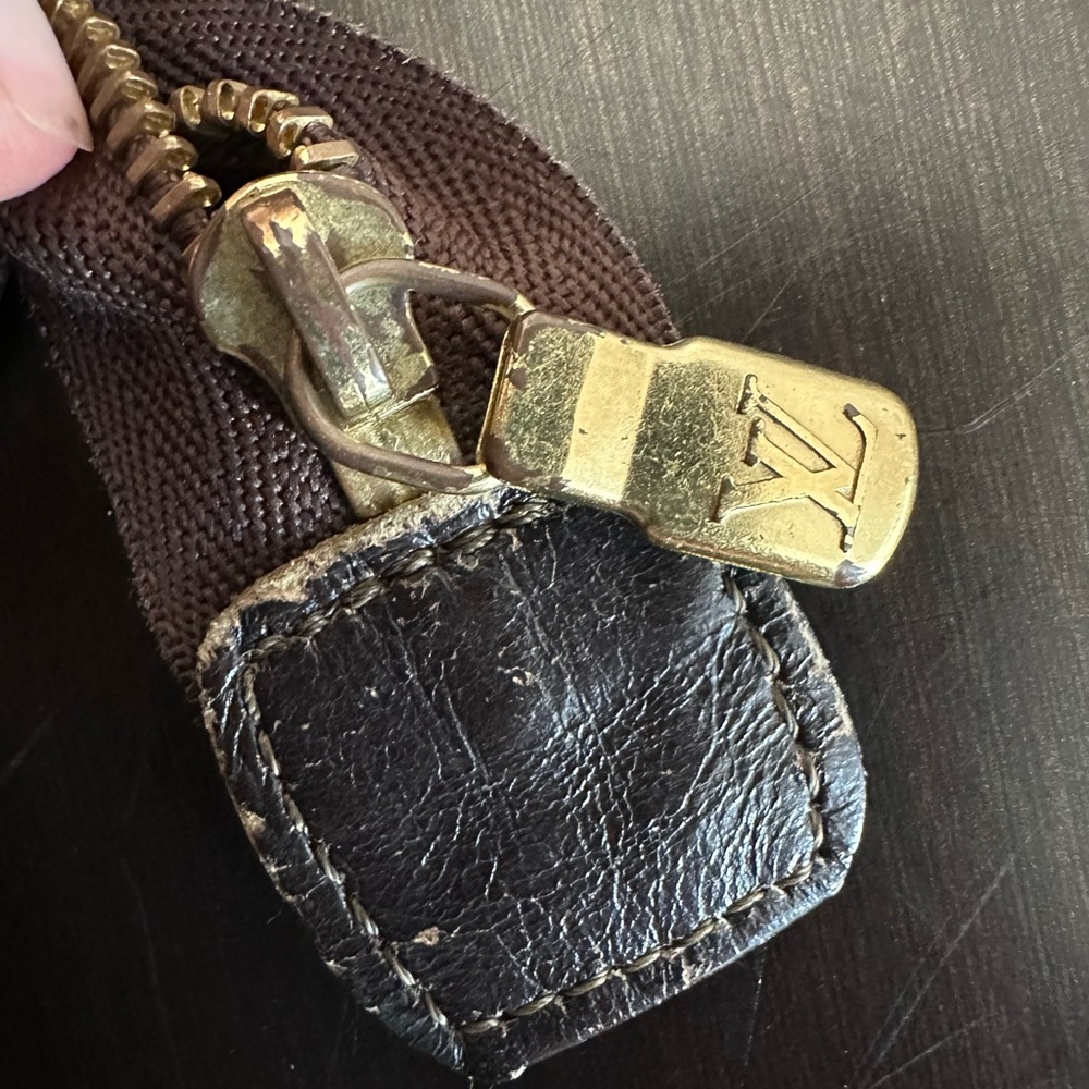 💙 Louis Vuitton Vintage Toiletry 15 -1984 Crossbody Conversion Authentic w COA - Picture 8 of 16